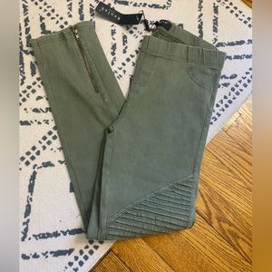 Light olive moto jegging